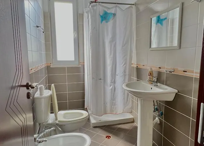 Queen Aparthotel Shëngjin